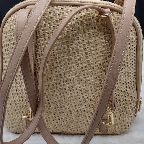 Miztique Daisy Bamboo Backpack Purse Convertible Adjustable Straps Beige & Gold - Picture 5 of 9
